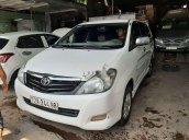 Cần bán gấp Toyota Innova năm sản xuất 2010 còn mới