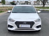 Bán xe Hyundai Accent 2019, màu trắng