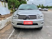 Bán Toyota Fortuner sản xuất năm 2009, màu bạc 