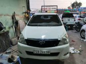 Cần bán gấp Toyota Innova năm sản xuất 2010 còn mới