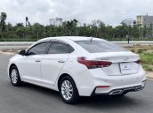 Bán xe Hyundai Accent 2019, màu trắng