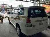 Cần bán gấp Toyota Innova năm sản xuất 2010 còn mới