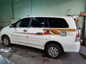 Cần bán gấp Toyota Innova năm sản xuất 2010 còn mới