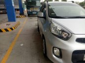 Cần bán gấp Hyundai Grand i10 năm sản xuất 2014, màu bạc, giá tốt