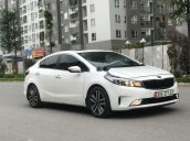 Cần bán xe Kia Cerato đời 2016, màu trắng, giá tốt