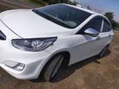 Bán ô tô Hyundai Accent 2014, màu trắng, xe nhập 