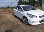 Bán ô tô Hyundai Accent 2014, màu trắng, xe nhập 