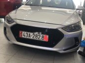 Cần bán gấp Hyundai Elantra 1.6AT năm sản xuất 2017, màu bạc như mới, 515tr