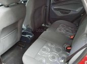 Xe Ford Fiesta AT năm sản xuất 2011, màu đỏ còn mới