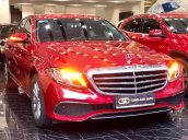 Bán xe Mercedes E class E200 đời 2019, màu đỏ