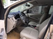 Chính chủ tôi cần bán Toyota Innova 2.0E 2015 số sàn, màu vàng cát