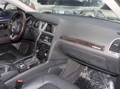 Cần bán gấp Audi Q7 3.0 AT đời 2014, màu xám, nhập khẩu  
