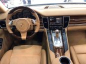 Xe Porsche Panamera 4S đời 2015, màu trắng, nhập khẩu nguyên chiếc  