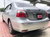 Cần bán Toyota Vios 1.5G sản xuất 2012, màu bạc còn mới 