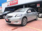 Cần bán Toyota Vios 1.5G sản xuất 2012, màu bạc còn mới 