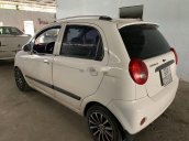 Cần bán gấp Chevrolet Spark đời 2009, màu trắng, nhập khẩu 