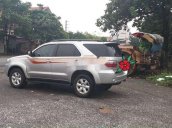 Cần bán lại xe Toyota Fortuner năm 2009, màu bạc