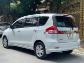 Cần bán gấp Suzuki Ertiga đời 2017, màu trắng, nhập khẩu nguyên chiếc  