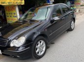 Cần bán Mercedes C200 năm 2003, màu đen, xe nhập  