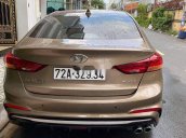 Bán Hyundai Elantra năm sản xuất 2019, màu xám còn mới