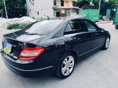 Cần bán Mercedes C200 đời 2010, màu đen, giá tốt