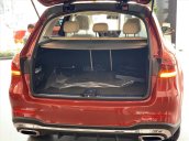 Mercedes GLC 300 4 Matic giá tốt nhất, hỗ trợ 50% thuế trước bạ, tặng 01 năm BH thân vỏ, 02 năm bảo dưỡng miễn phí