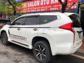 Bán ô tô Mitsubishi Pajero Sport năm sản xuất 2019, màu trắng, xe nhập còn mới 