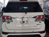 Bán ô tô Toyota Fortuner đời 2015, màu trắng còn mới