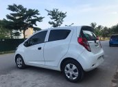 Cần bán gấp Chevrolet Spark đời 2018, màu trắng, rất mới, đi chuẩn 26.000 km