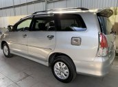 Bán ô tô Toyota Innova 2.0E năm sản xuất 2011, màu bạc 