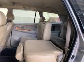 Bán ô tô Toyota Innova 2.0E năm sản xuất 2011, màu bạc 