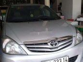 Cần bán lại xe Toyota Innova đời 2009, màu bạc, giá tốt