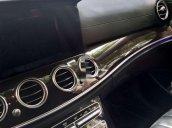 Cần bán Mercedes E250 năm sản xuất 2016, màu đen, xe nhập 