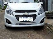 Cần bán Chevrolet Spark sản xuất 2015, màu trắng còn mới  