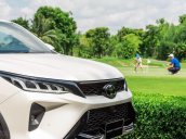 Toyota Fortuner 2.4 số sàn, màu bạc - mua trả góp với 250tr - khuyến mãi giảm giá tiền mặt - tặng phụ kiện giá rẻ nhất Sài Gòn