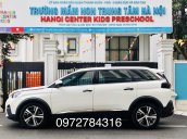 Bán xe Peugeot 5008 đời 2018