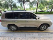 Cần bán xe Toyota Land Cruiser đời 2017