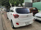 Bán Hyundai Grand i10 sản xuất năm 2016, màu trắng, xe nhập