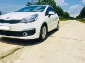 Bán ô tô Kia Rio đời 2017, màu trắng, xe nhập