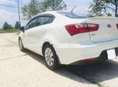 Bán ô tô Kia Rio đời 2017, màu trắng, xe nhập