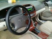 Bán ô tô Toyota Camry đời 2004, màu đen, 350tr