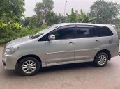 Bán Toyota Innova đời 2014, màu bạc còn mới