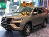 Bán Toyota Fortuner năm sản xuất 2020, màu ghi vàng