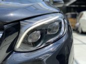 Cần bán Mercedes Benz GLC 300AMG bản cao cấp nhất dòng GLC