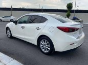 Cần bán xe Mazda 3 sản xuất 2017, màu trắng còn mới, 543 triệu