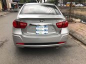 Bán Hyundai Avante năm sản xuất 2014, màu bạc còn mới