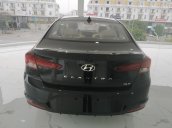 Hyundai Elantra 1.6AT ưu đãi cực khủng chi ân khách hàng cuối T9, kèm theo nhiều quà tặng phụ kiện hấp dẫn