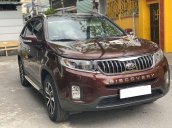 Bán xe Kia Sorento sản xuất năm 2019, màu đỏ số tự động, full đồ