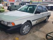 Cần bán Toyota Camry năm 1998, màu trắng, xe nhập