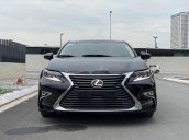 Cần bán lại xe Lexus ES250 sản xuất 2017, nhập khẩu như mới